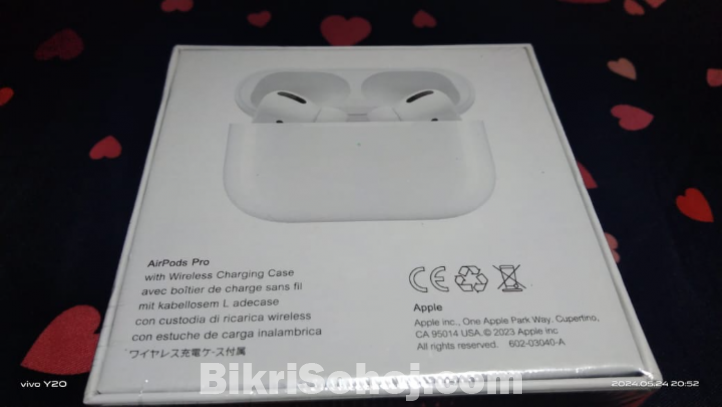 Apple airbuds pro